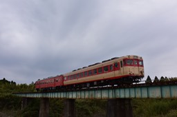 810_8957