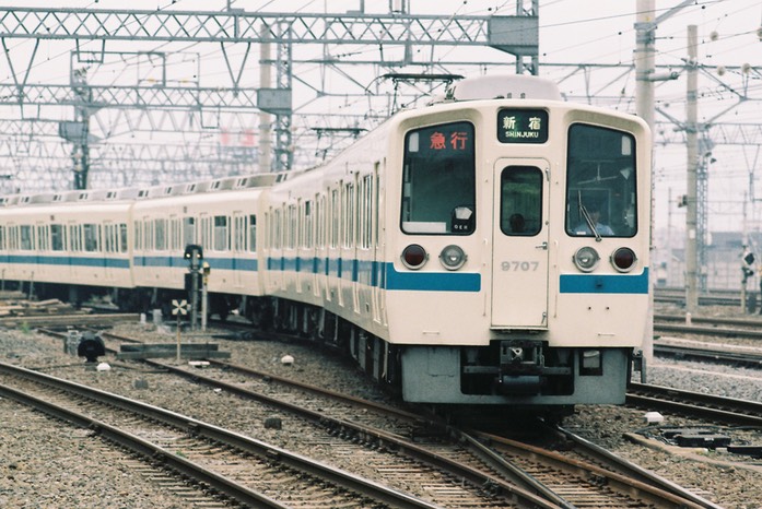 FH010008